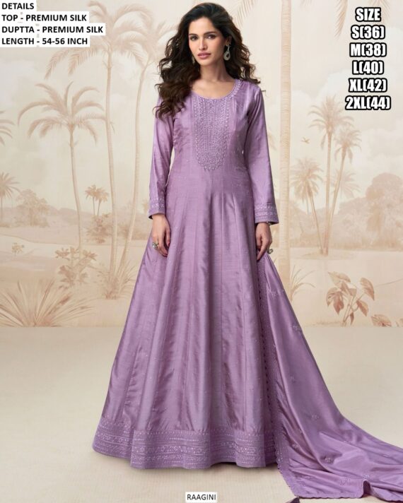 Glamorous Long Gown And Dupatta Set For Evening Wear