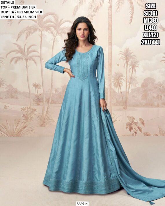 Glamorous Long Gown And Dupatta Set For Evening Wear
