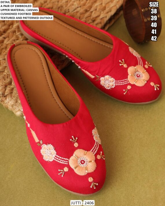 Buy Latest Collection Of Fine Looking Designer Ethnic Juttis For Ladies
