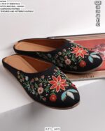 Buy Latest Collection Of Fine Looking Designer Ethnic Juttis For Ladies