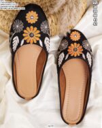 Buy Latest Collection Of Fine Looking Designer Ethnic Juttis For Ladies