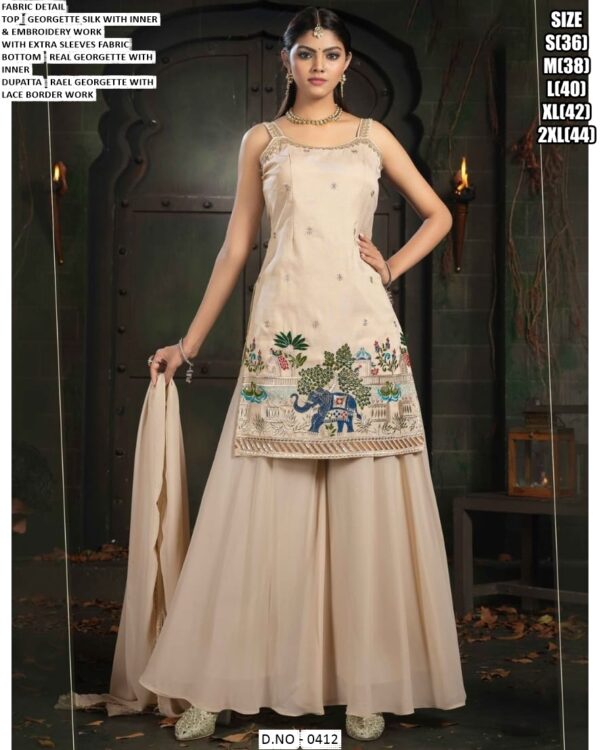 Celebrate The Upcoming Festive Season In Style With Our Luxurious Designer Ensembles!