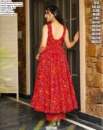 Presents This Designer Two Piece Beautiful Heavy Printed Kurti With Bottom Collection