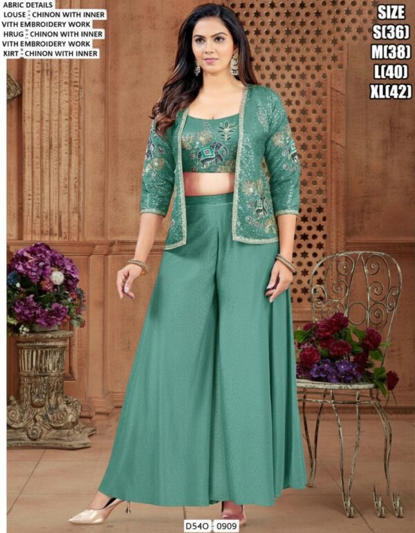 Celebrate The Upcoming Festive Season In Style With Our Luxurious Designer Ensembles!