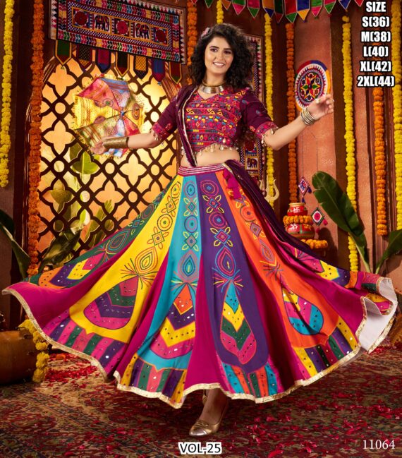 Be A Stunner In This Navratri Dressed Up With Our Latest Gamthi Chaniya Choli