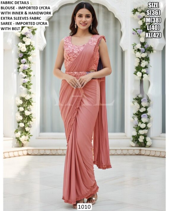 Make Heads Charm Everyone With Your Unique Look By Opting For This Ultra-Stylish Sarees