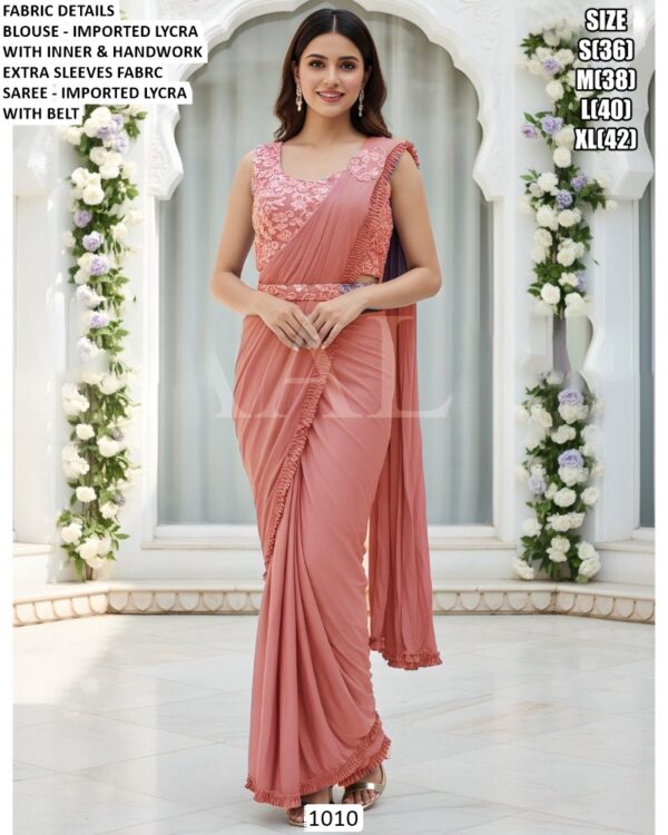 Make Heads Charm Everyone With Your Unique Look By Opting For This Ultra-Stylish Sarees