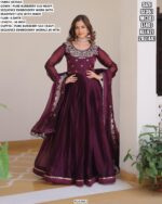 Shop Classic Pure Burberry Silk Heavy Sequence Embroidery Readmit Less Gowns