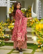 Elevate Your Everyday Attire With These Heavy Digital Printed Muslin Kurti Set And Dupatta