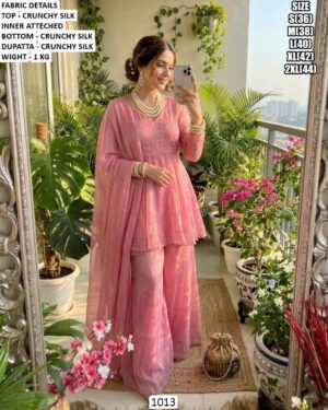 Elegent  Crunchy Silk Suit Set With Coordinated Dupatta For Women