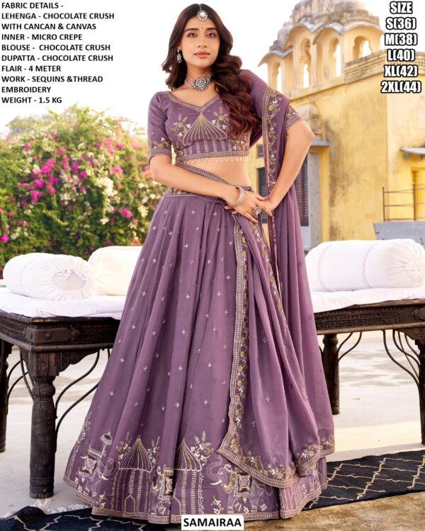 Women's Beautiful Lehenga Choli Set With Embroidery Work