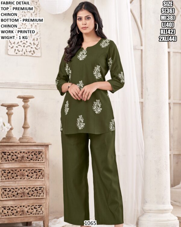 Elegant Printed Chinon Outfit For Daily And Casual Wear