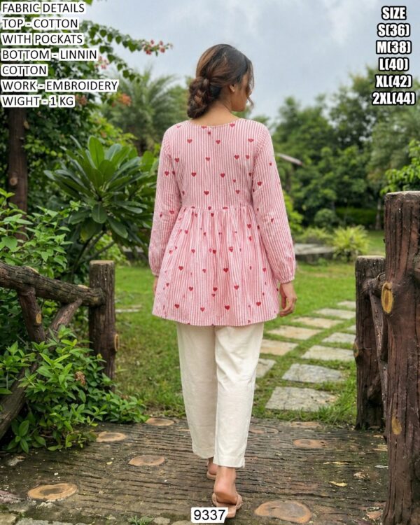 Comfortable Women Outfit With Embroidered Detail