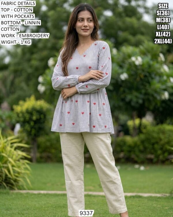 Comfortable Women Outfit With Embroidered Detail
