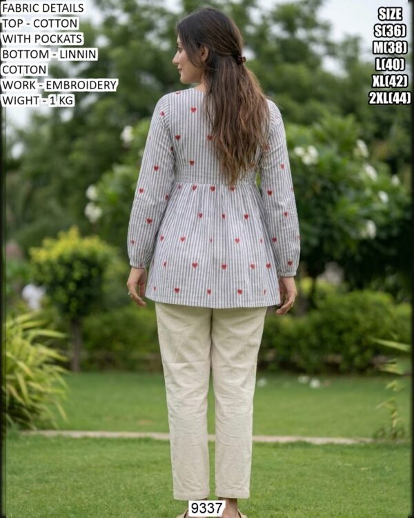 Comfortable Women Outfit With Embroidered Detail