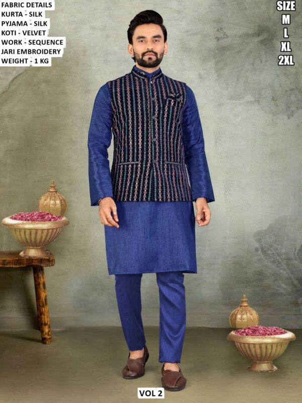 Elegant Men’s Silk Kurta Pyjama Set With Premium Velvet Koti