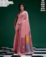Graceful Jamdani Cotton Saree With Designer Appeal