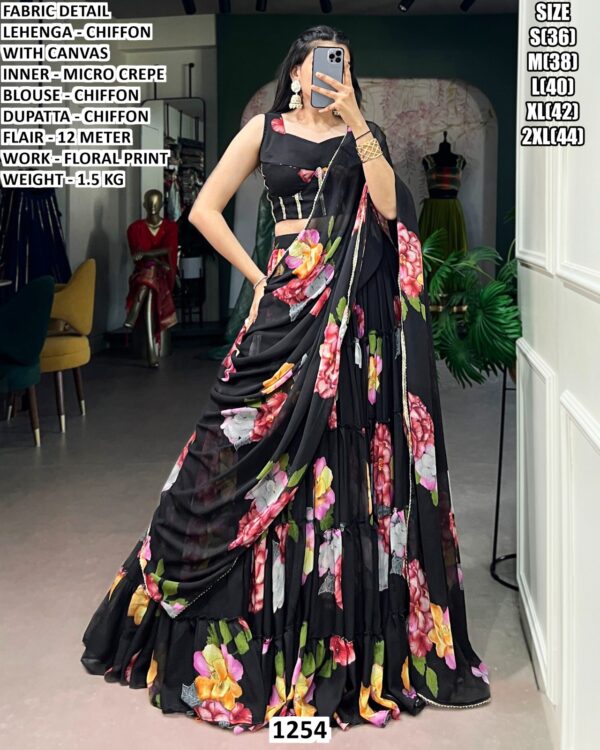 Stylish Lehenga Choli For Sangeet And Mehendi