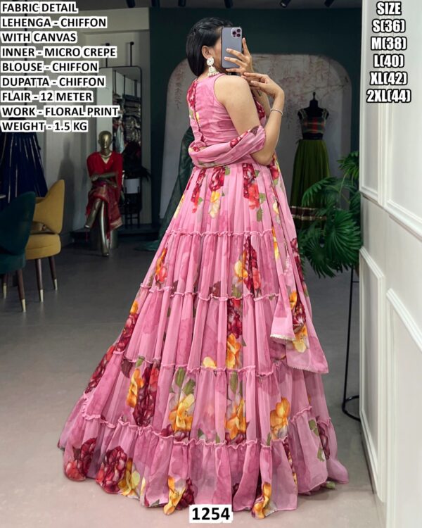Stylish Lehenga Choli For Sangeet And Mehendi