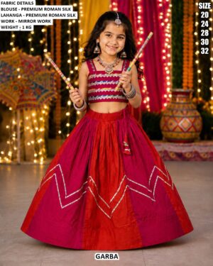 Traditional Girls Lehenga Choli For Dandiya Night
