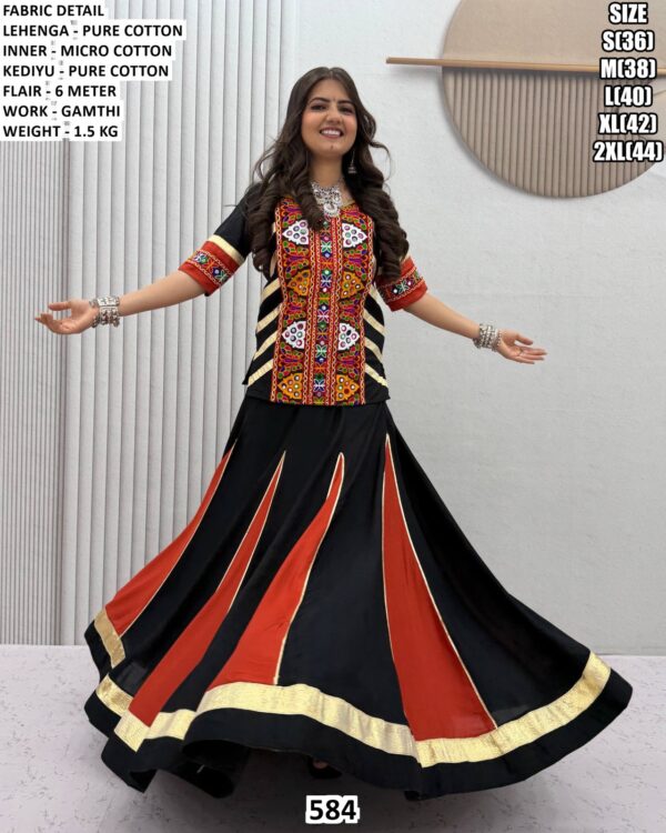 Gamthi Work Cotton Lehenga With Kediyu