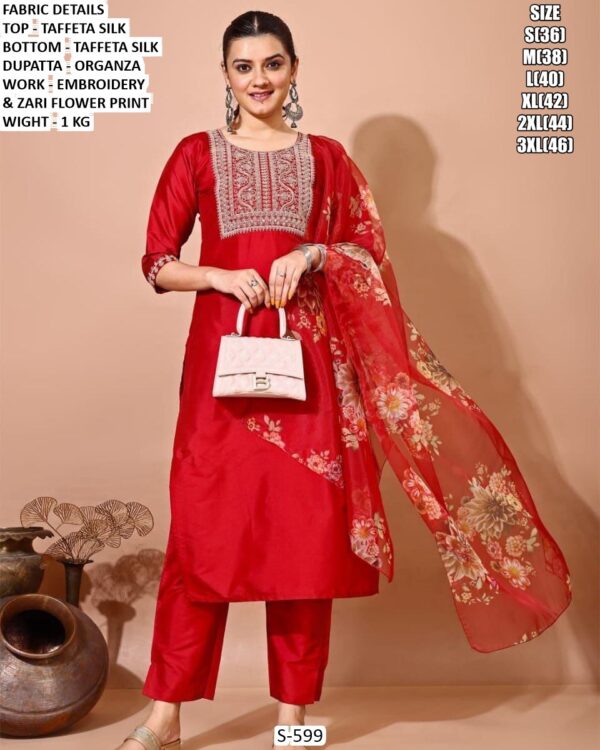 Taffeta Silk Kurta Pant Set With Organza Dupatta
