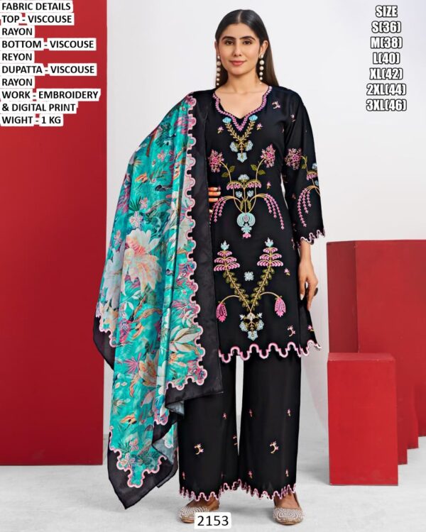 Scalloped Embroidered Kurta Set With Dupatta