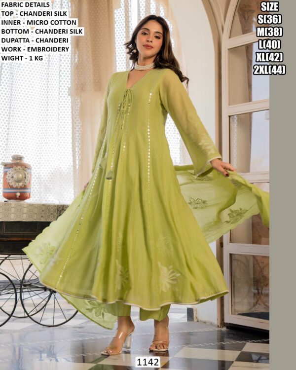 Chanderi Silk Floral Embroidered Suit Set