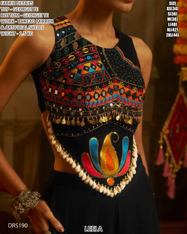 Kutchi Embroidered Crop Top With Bottom