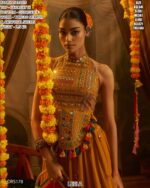 Kutchi Embroidered Crop Top With Bottom