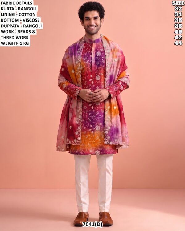 Men’s Embroidered Kurta Pajama With Dupatta