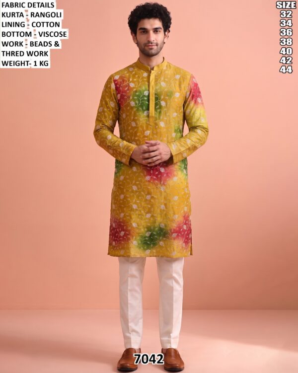 Men’s Embroidered Kurta Pajama With Dupatta