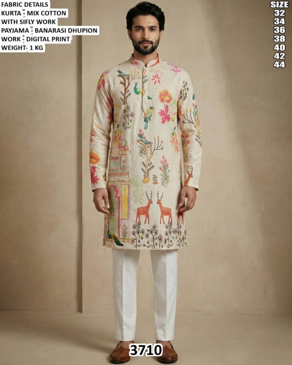 Traditional Kurta Set With Floral And Animal Design