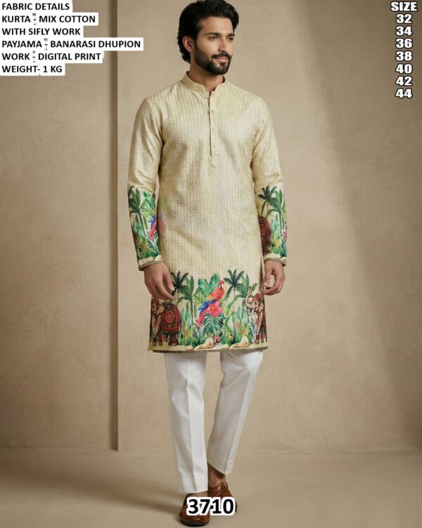 Traditional Kurta Set With Floral And Animal Design