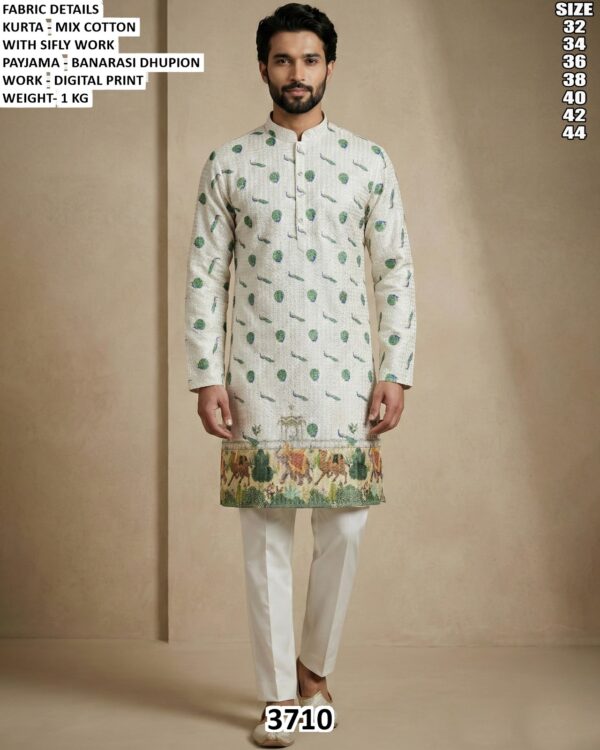Traditional Kurta Set With Floral And Animal Design
