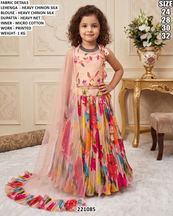 Stylish Girls Lehenga Set For Wedding Functions