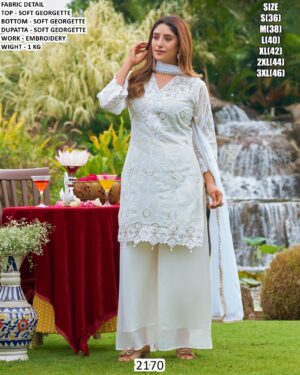 Graceful Embroidered Kurta Set For Special Occasions