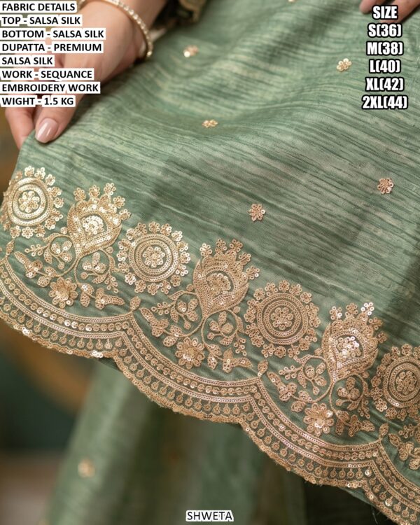 Beautiful Three Piece Ethnic Suit For Women