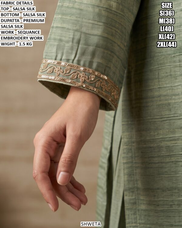 Beautiful Three Piece Ethnic Suit For Women