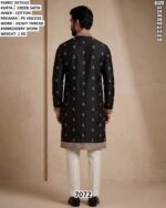 Men Kurta Pajama Set With Thread Work