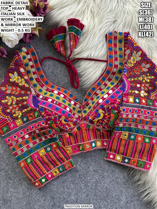 Traditional Blouse Design For Women