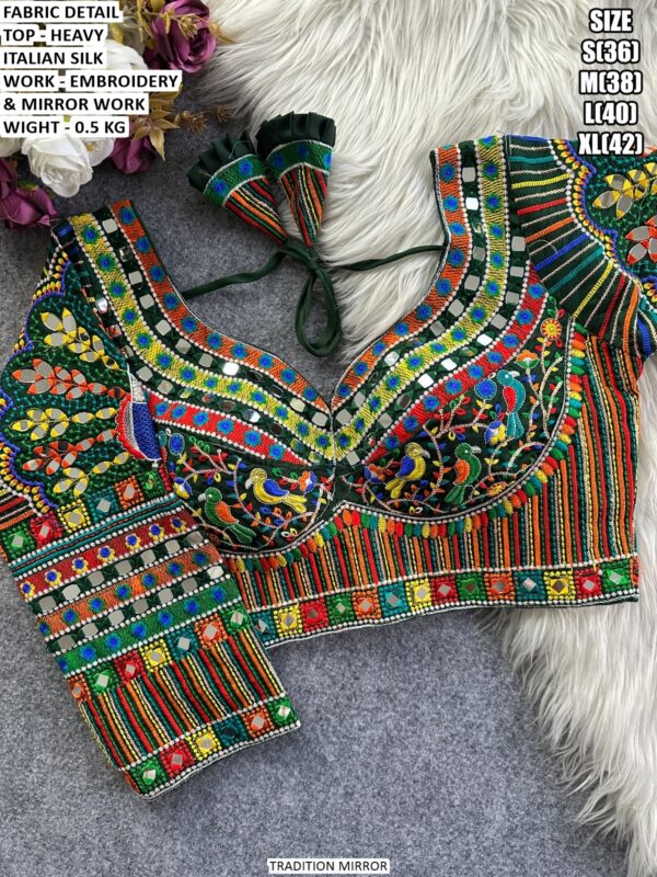 Traditional Blouse Design For Women