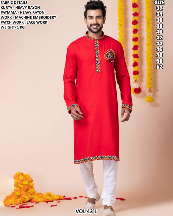 Stylish Men Kurta Pajama With Decorative Work