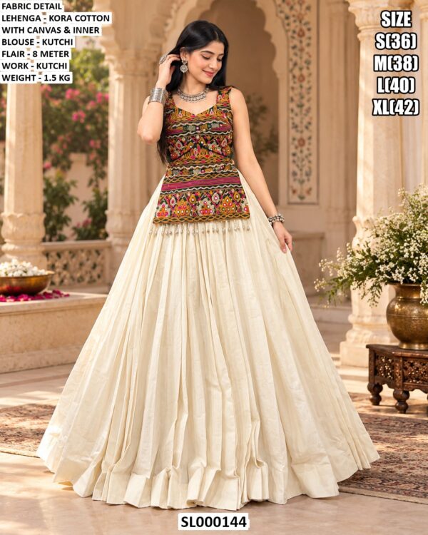 Beautiful Flared Lehenga With Kutchi Work