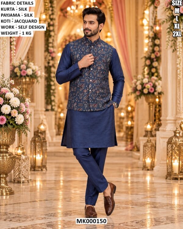 Men’s Silk Kurta Pajama With Jacquard Jacket