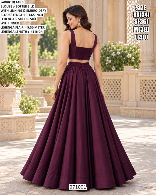 Wedding Wear Lehenga With Designer Sleeveless Blouse